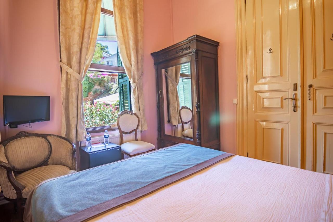 Bueyuekada Anastasia Meziki History Mansion Adalar Ngoại thất bức ảnh