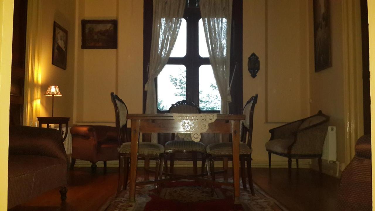 Bueyuekada Anastasia Meziki History Mansion Adalar Ngoại thất bức ảnh
